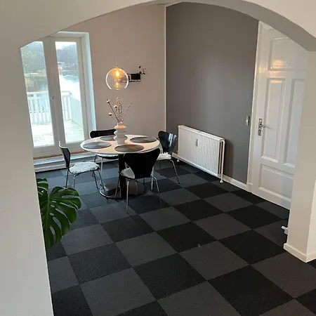 Tonders Bedste Udsigt Et Vaerelse Stue Spisestue Kokken Badevaerelse *