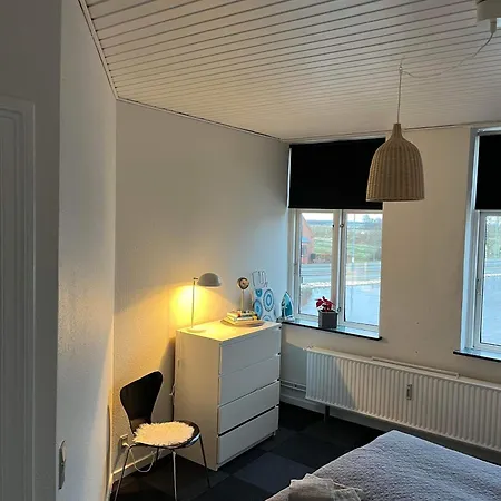 Appartement Tonders Bedste Udsigt Et Vaerelse Stue Spisestue Kokken Badevaerelse *